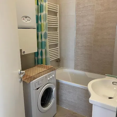 Lägenhet Goldal House *