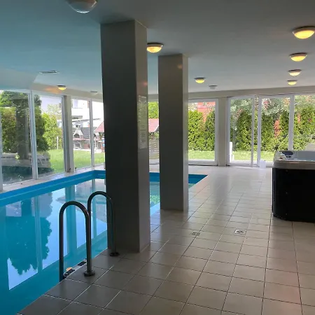 Goldal House * Шиофок