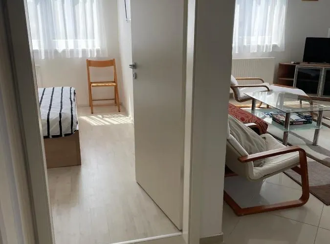 Goldal House Apartment